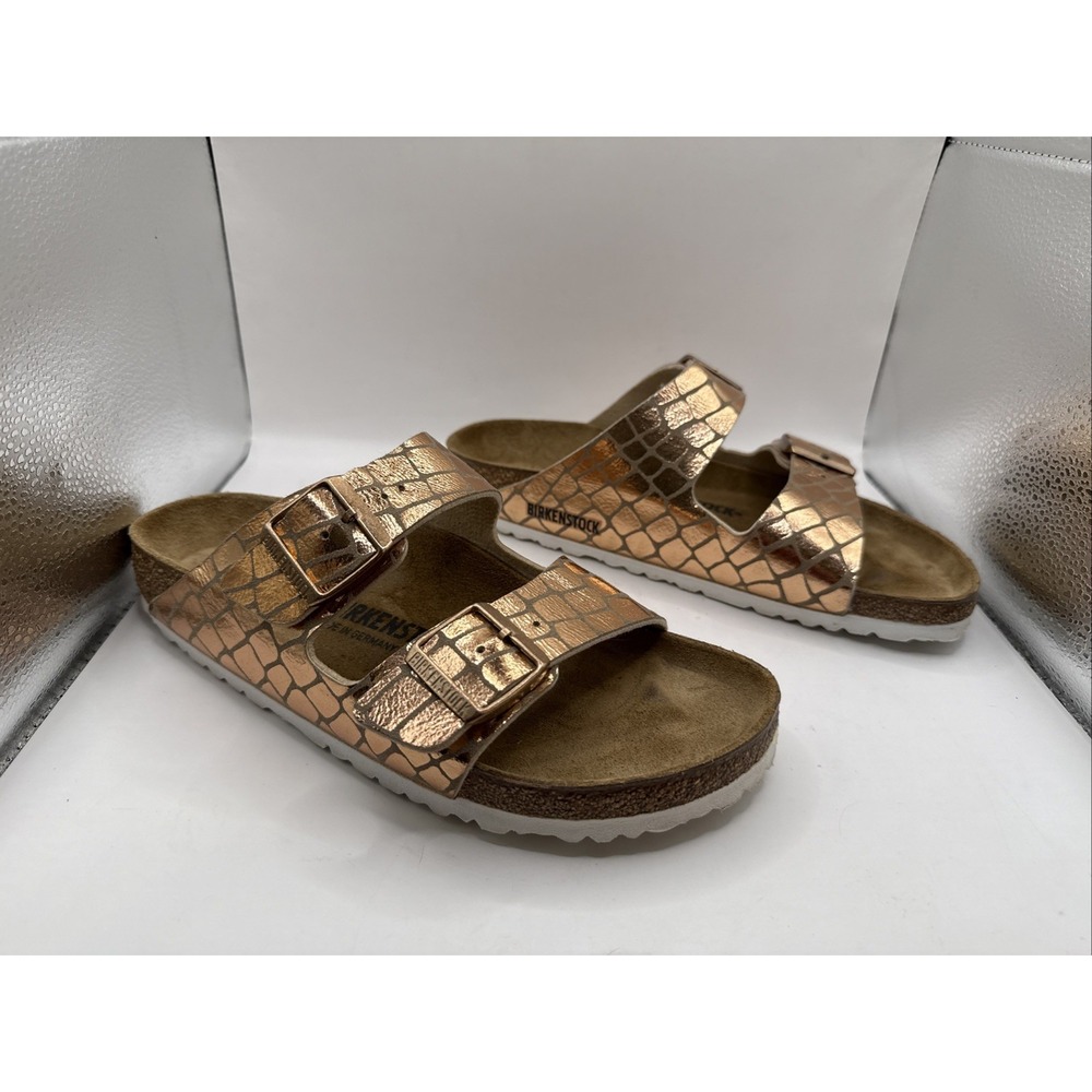 New Birkenstock Arizona Women Gator Rose Gold Size 40/9 Sandals